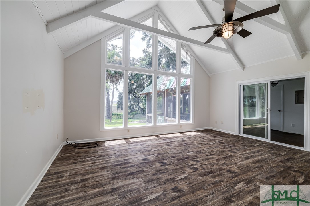 112 Marshview Road Savannah, GA 31410 - Photo 8 of 47
