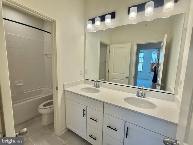 $3,500 | 20977 Bluebird Square, Sterling, VA 20165