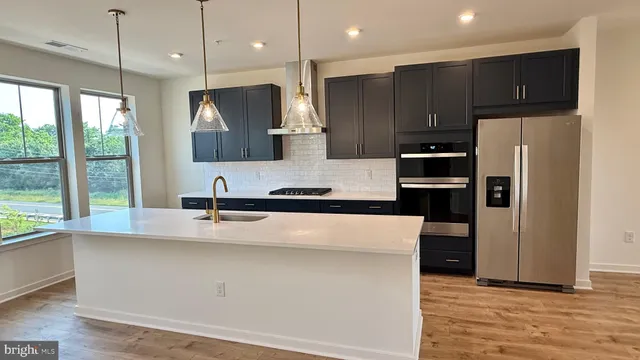 $3,500 | 20977 Bluebird Square, Sterling, VA 20165