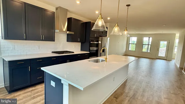 $3,500 | 20977 Bluebird Square, Sterling, VA 20165