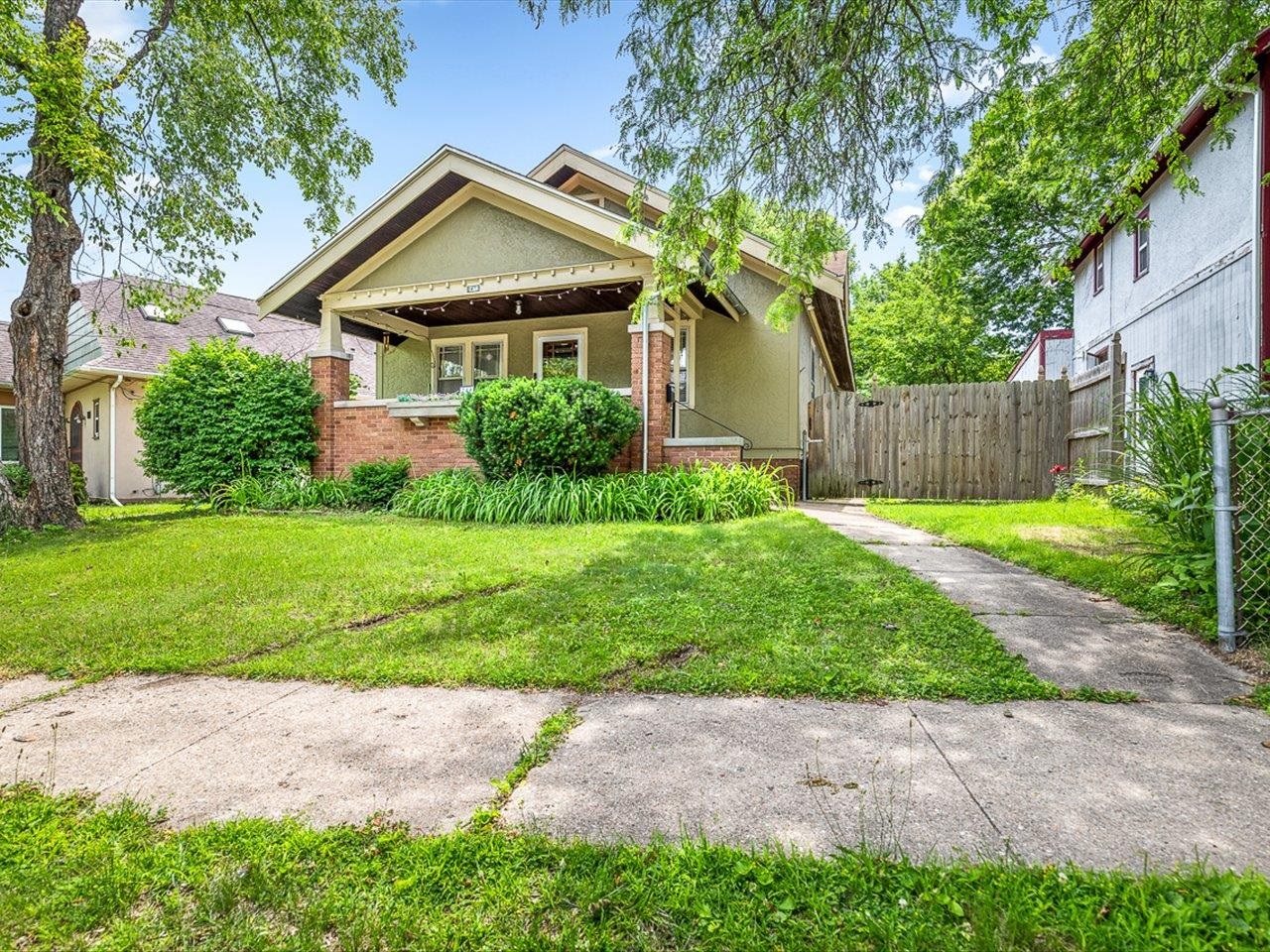 238 Guard Street Rockford, IL 61103 - Photo 1 of 30