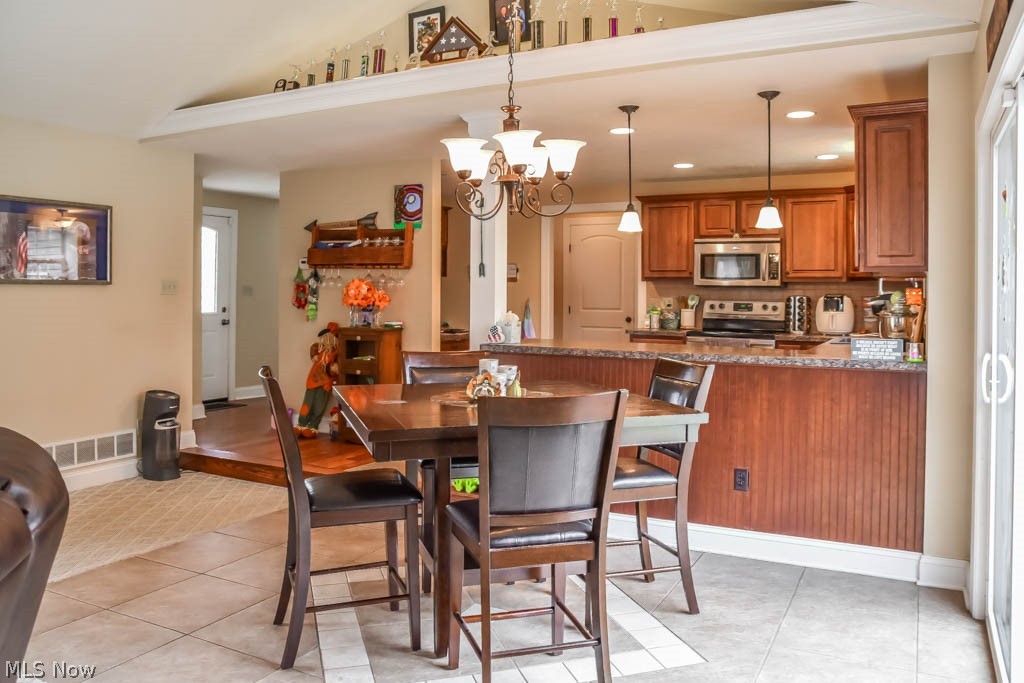 6935 Peck Road Ravenna, OH 44266 - Photo 8 of 22 Dining Room