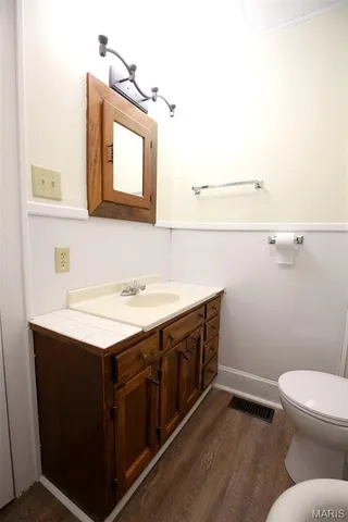 $72,500 | 207 North 4th Street, Vandalia, IL 62471