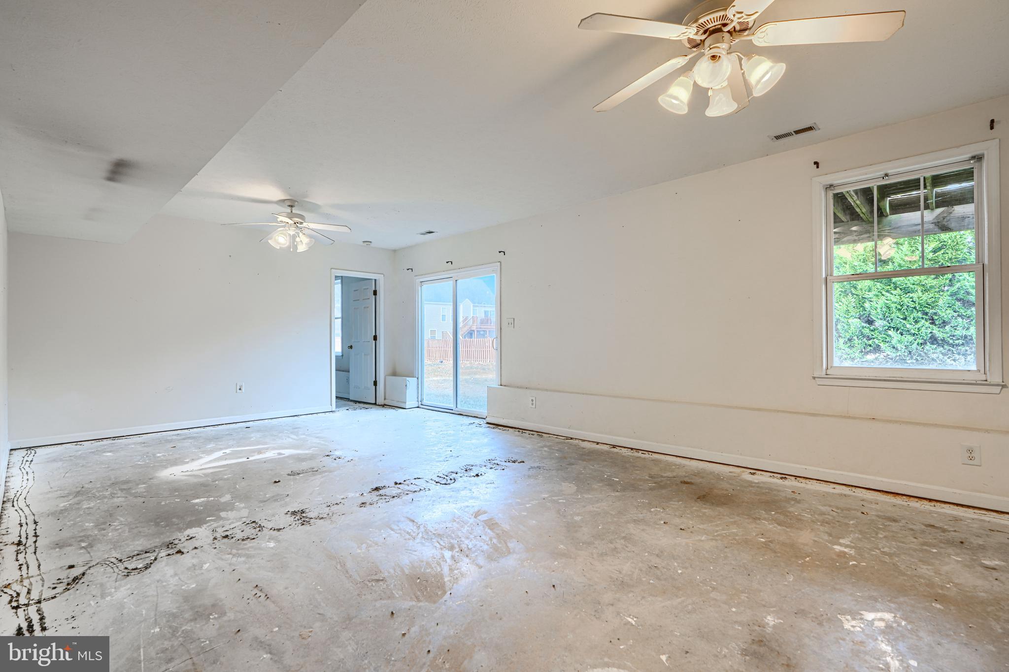 203 Forest Avenue Colonial Beach, VA 22443 - Photo 29 of 41