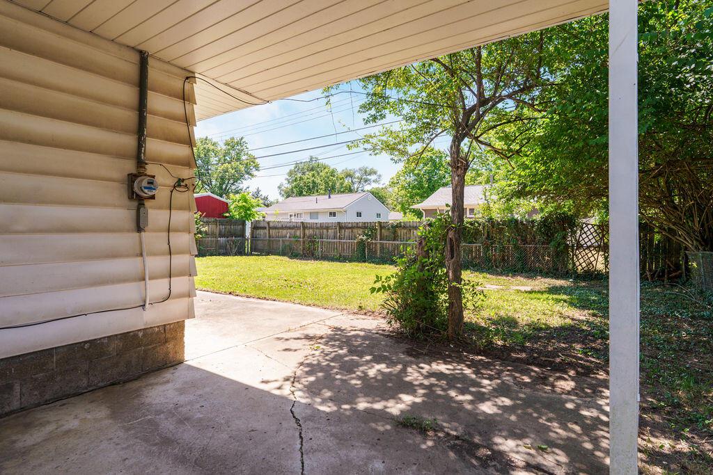 1033 Racine Avenue Columbus, OH 43204 - Photo 4 of 36