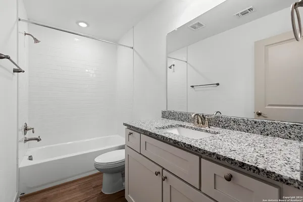 $1,595 | 7523 Gramercy Way, Unit 101, San Antonio, TX 78253