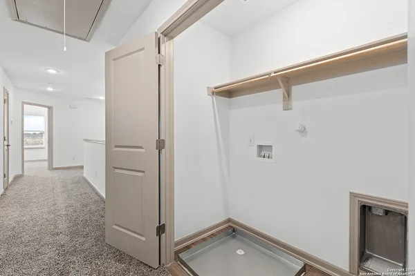 $1,595 | 7523 Gramercy Way, Unit 101, San Antonio, TX 78253