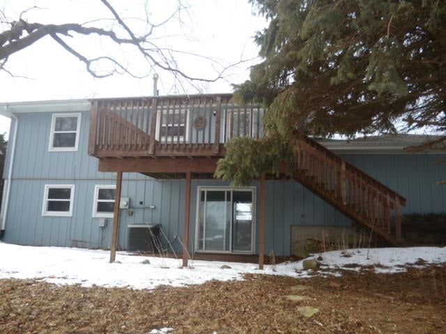 210 Ridge Road Williamsburg, IA 52361 - Photo 3 of 16 Gallery Image 3