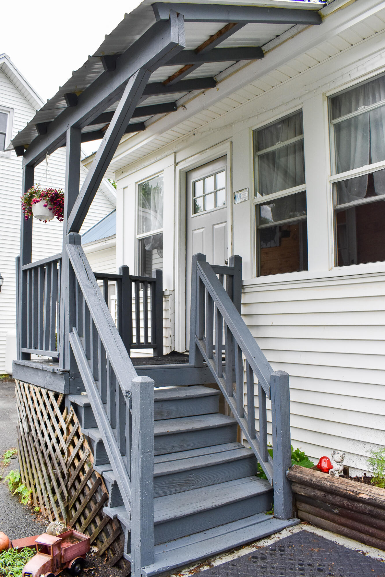 16 Highland Avenue Milo, ME 04463 - Photo 7 of 87 DSC_0871