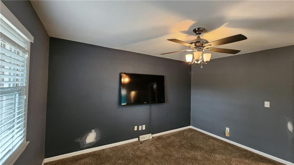 908 Harr-Grove Peculiar, MO 64078 - Photo 9 of 62