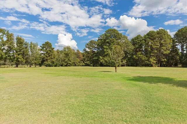 $1,250,000 | 374 County Road 104, Carthage, TX 75633