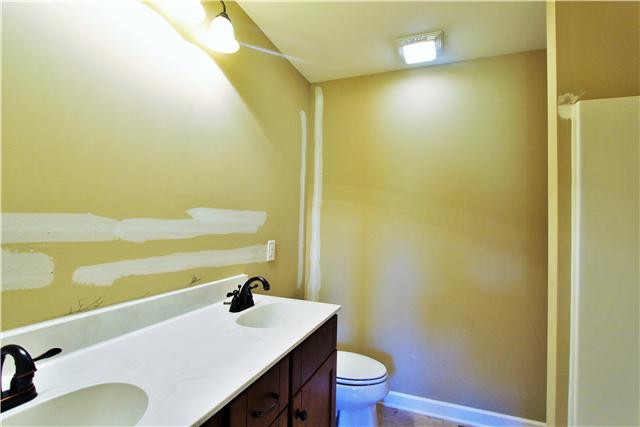 235 Cave Springs Road Lebanon, TN 37087 - Photo 7 of 13 Master bathroom