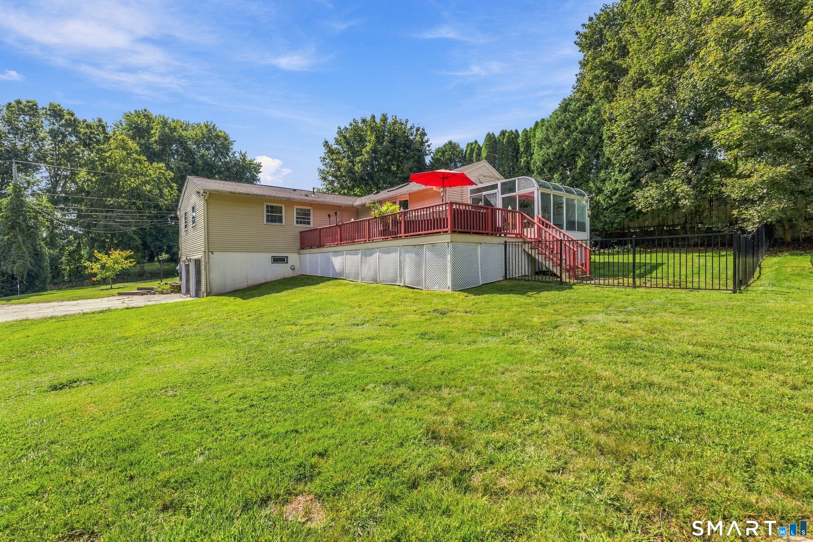 113 Old Jewett City Road Preston, CT 06365 - Photo 7 of 40 Gallery Image 7