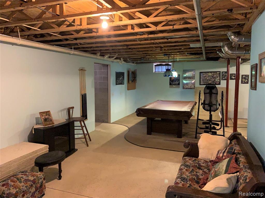 2401 West Snover Road Mayville, MI 48744 - Photo 33 of 48 Gallery Image 33