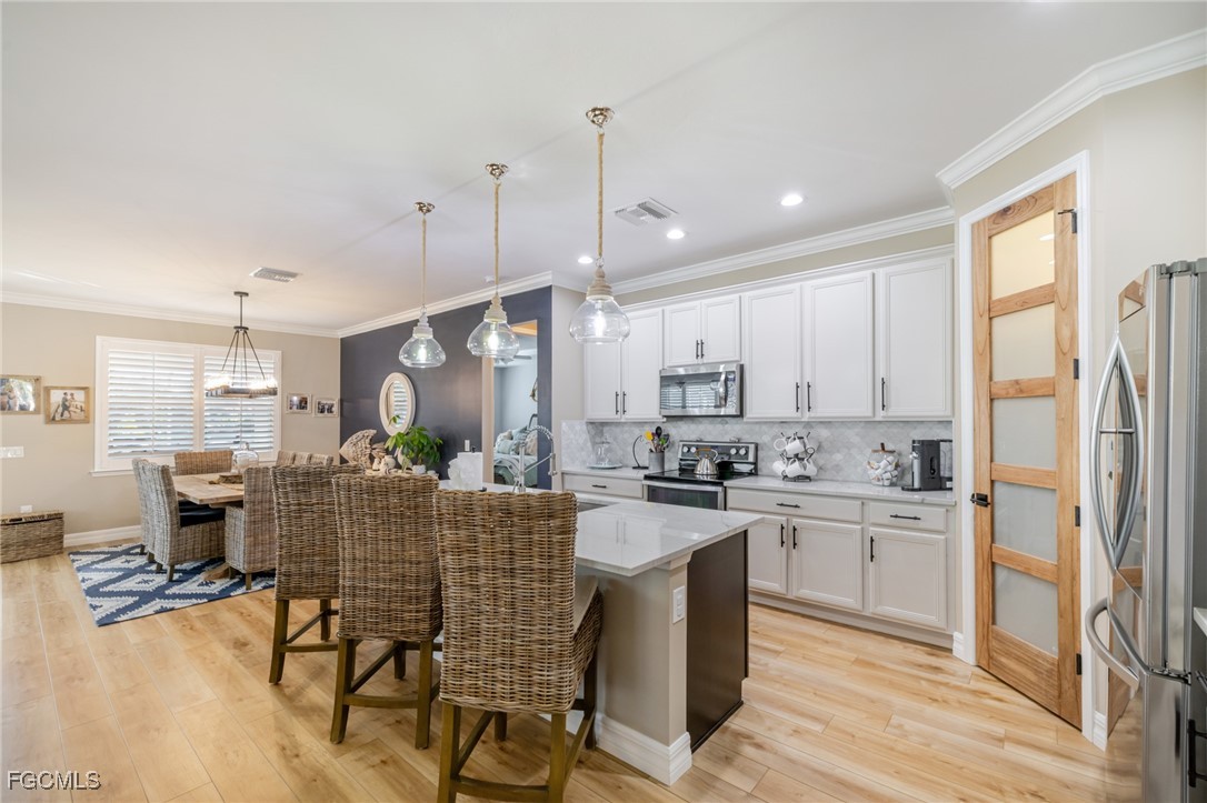 8516 Benelli Court Naples, FL 34114 - Photo 8 of 50