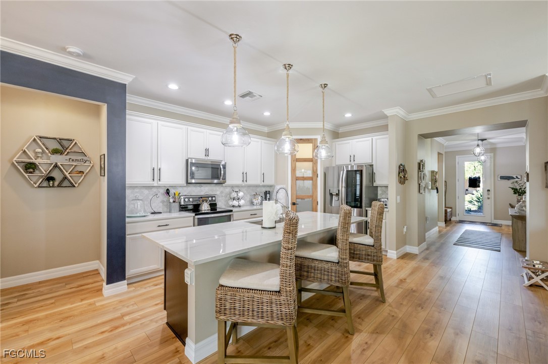 8516 Benelli Court Naples, FL 34114 - Photo 10 of 50