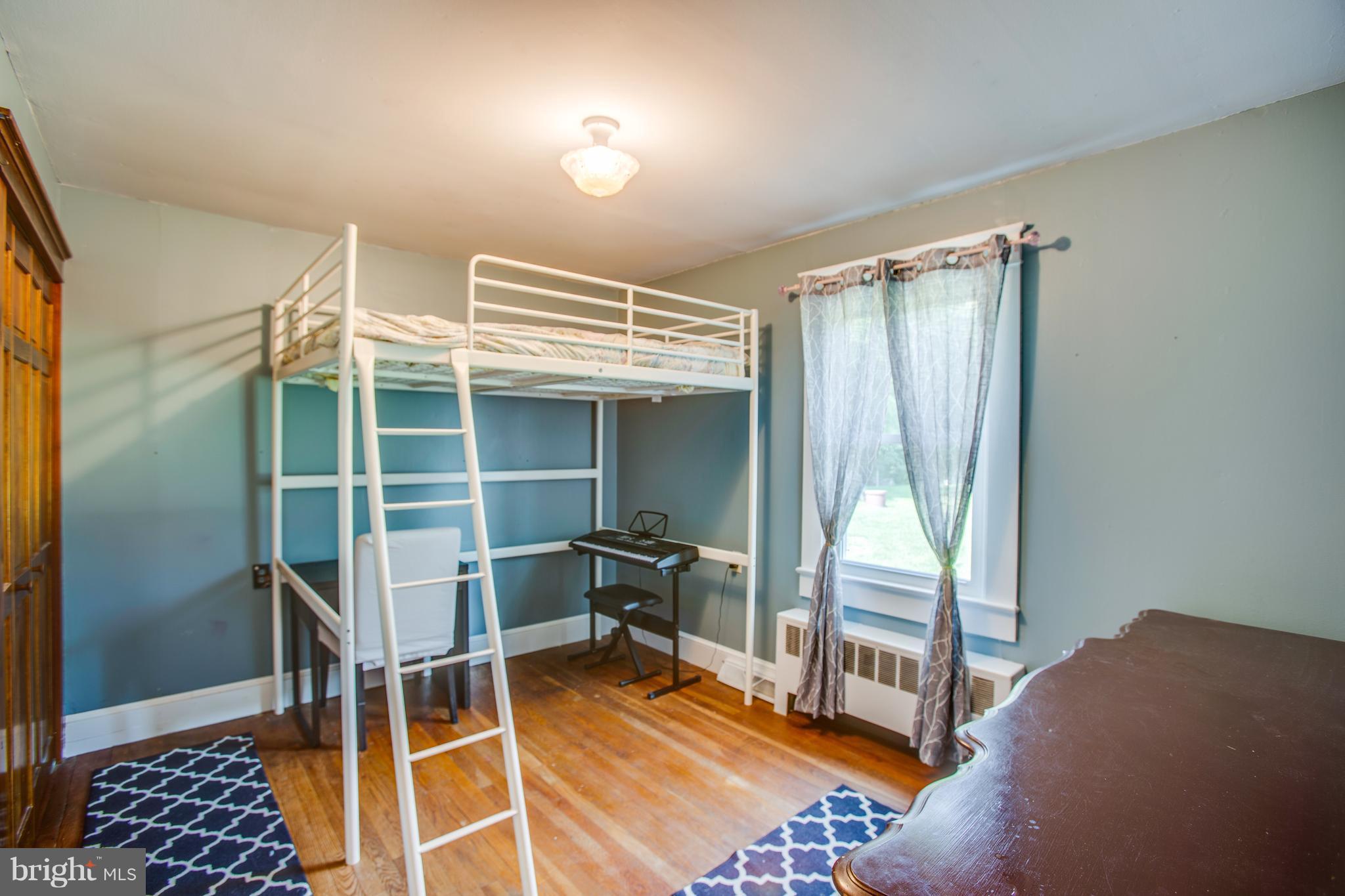1106 Mountain View Road Fredericksburg, VA 22406 - Photo 13 of 29 Bedroom