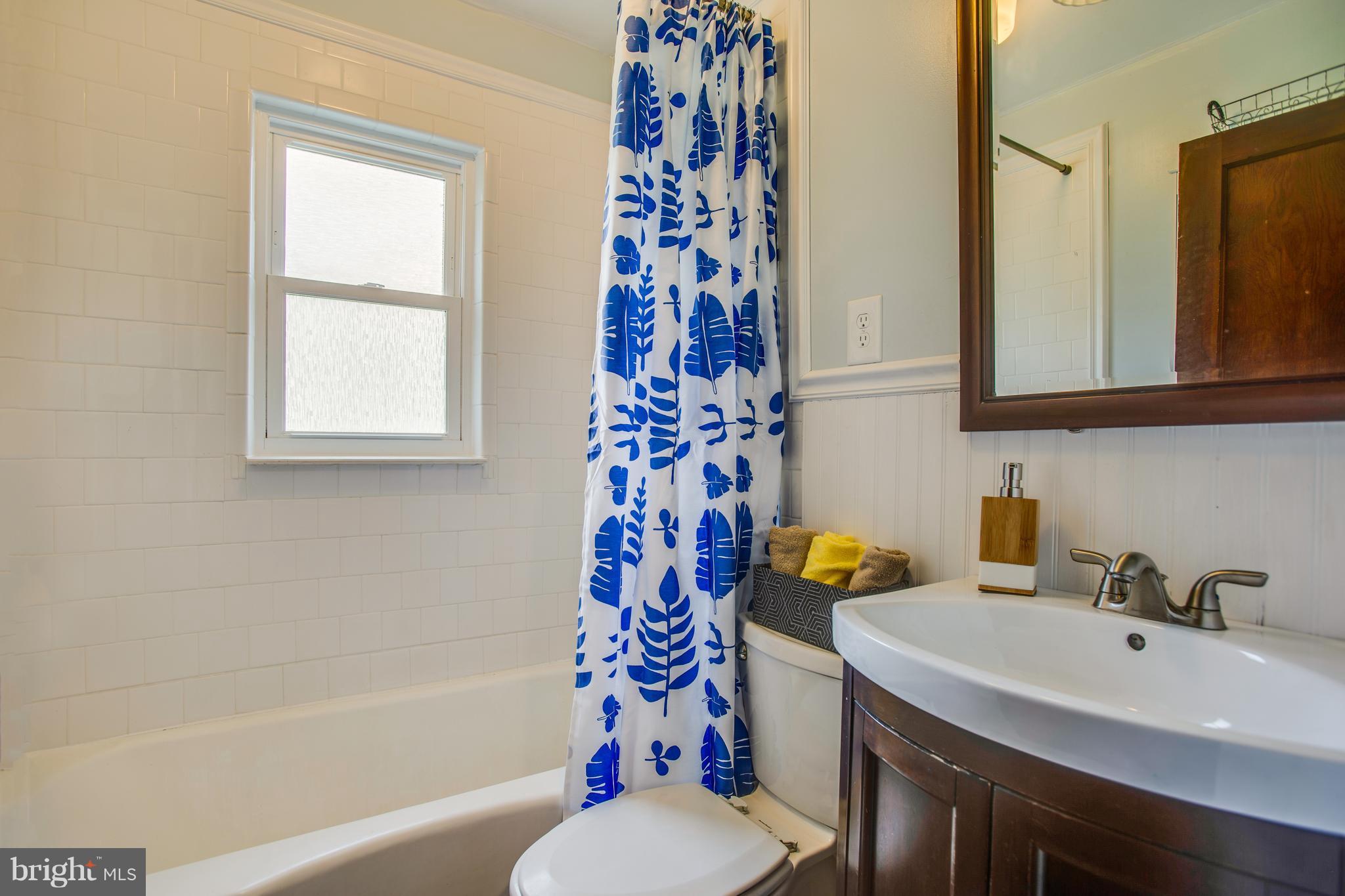 1106 Mountain View Road Fredericksburg, VA 22406 - Photo 19 of 29 Bath