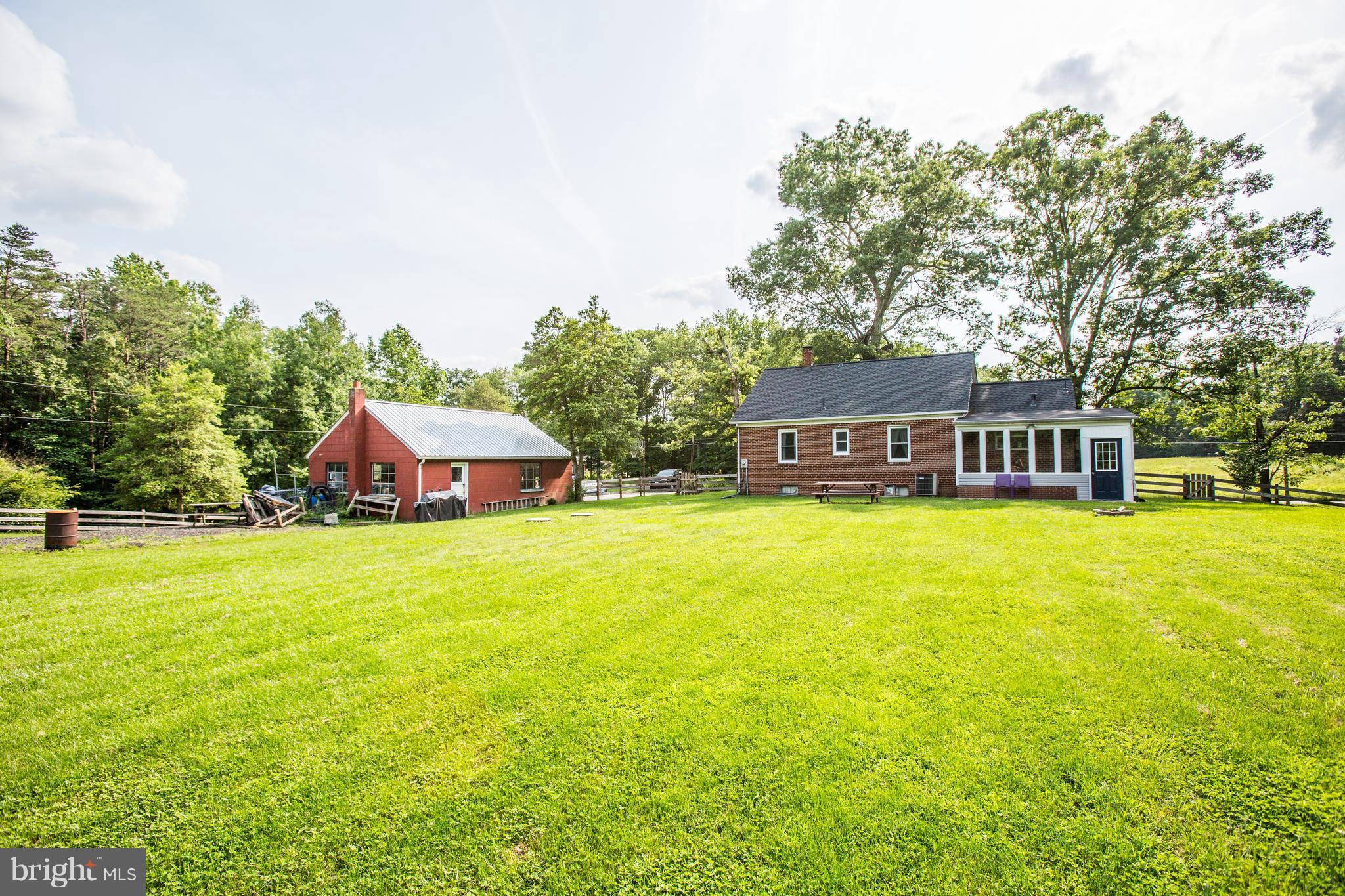1106 Mountain View Road Fredericksburg, VA 22406 - Photo 21 of 29 Exterior (Rear)
