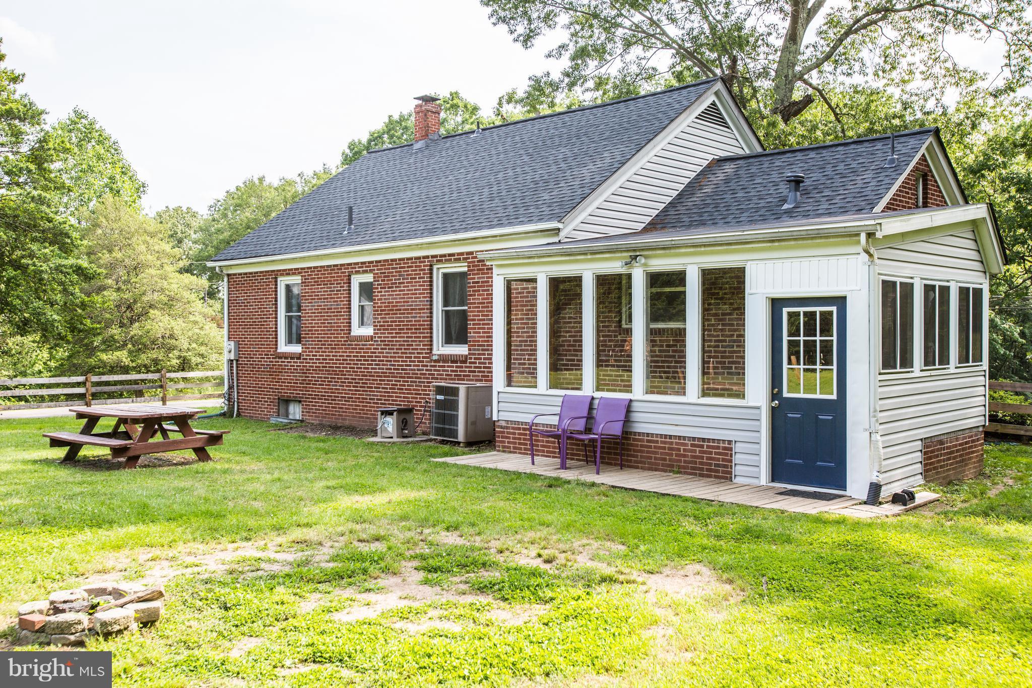1106 Mountain View Road Fredericksburg, VA 22406 - Photo 24 of 29 Exterior (Rear)
