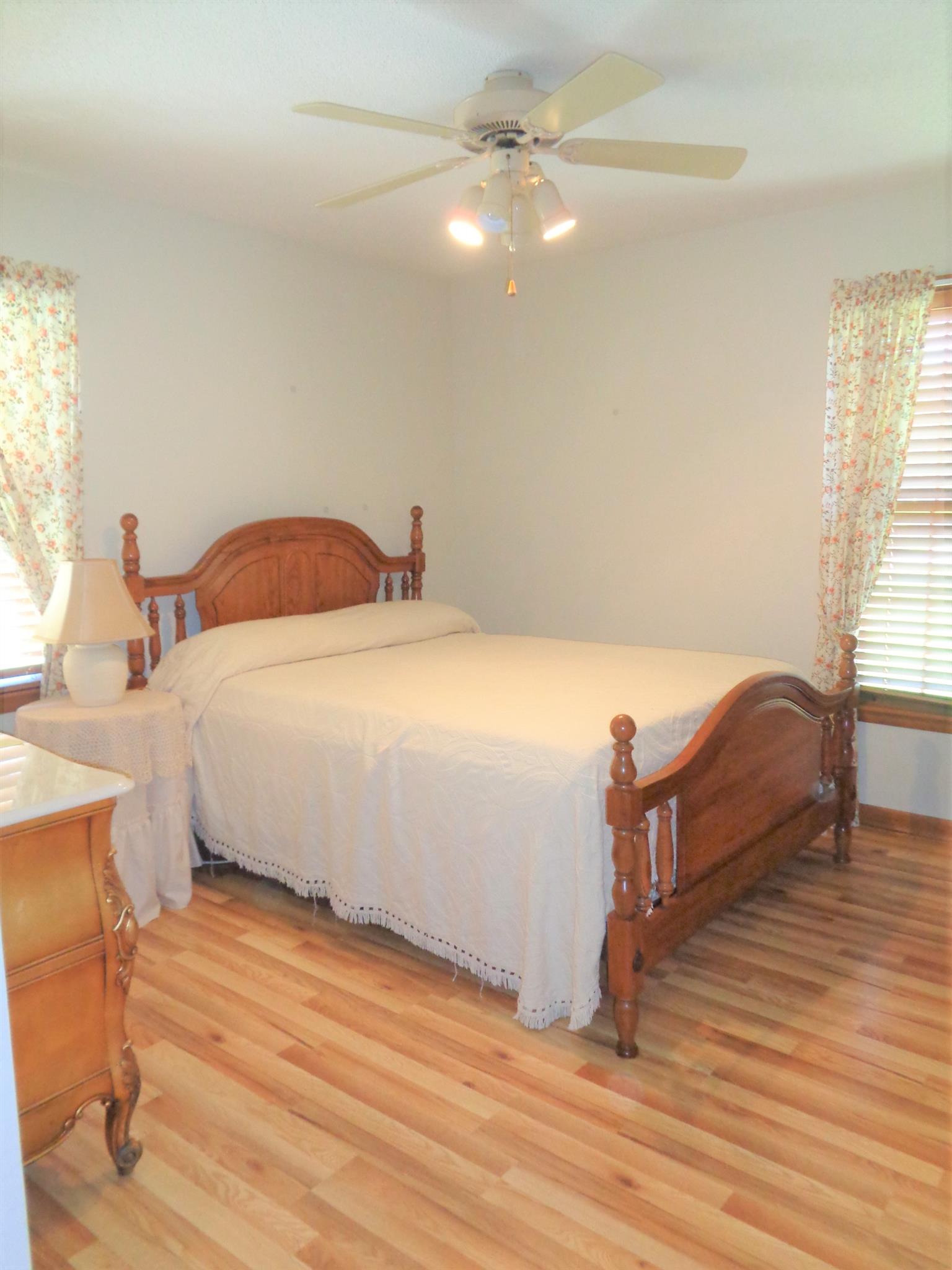 18 Ford Road Leoma, TN 38468 - Photo 9 of 25 Bedroom 2