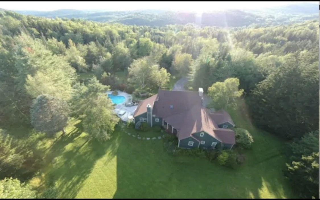 97 Smith Road Wilmington, VT 05363 - Photo 3 of 38
