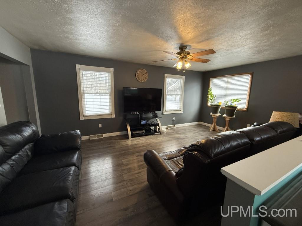 N7771 Carmody Road Munising, MI 49862 - Photo 12 of 78 Gallery Image 12