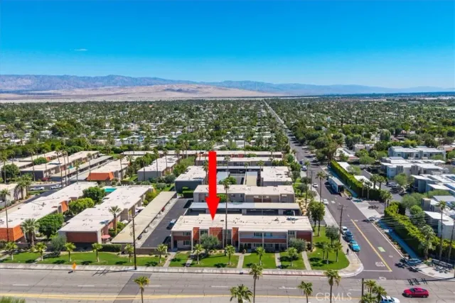$344,900 | 2120 North Indian Canyon Drive, Palm Springs, CA 92262