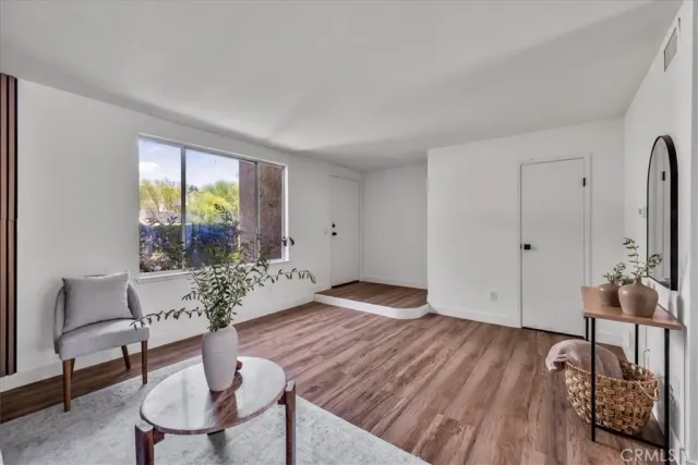 $344,900 | 2120 North Indian Canyon Drive, Palm Springs, CA 92262