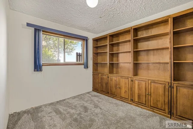 $475,000 | 819 Sand Creek Road, St. Anthony, ID 83445