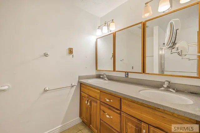 $475,000 | 819 Sand Creek Road, St. Anthony, ID 83445