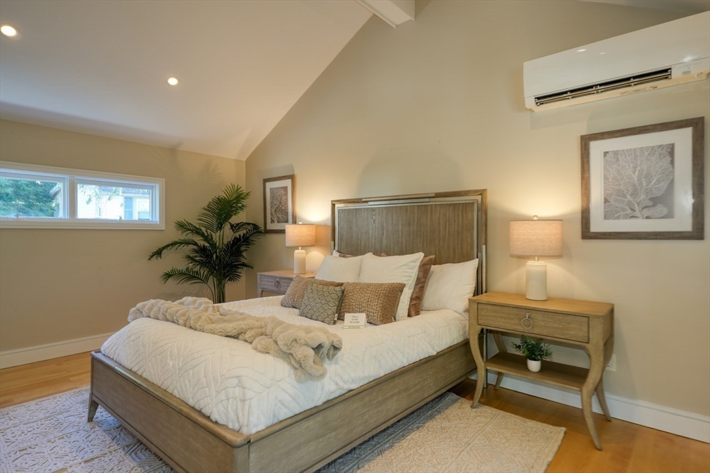 9 Stonecleve Road Wellesley, MA 02482 - Photo 19 of 39 Gallery Image 19
