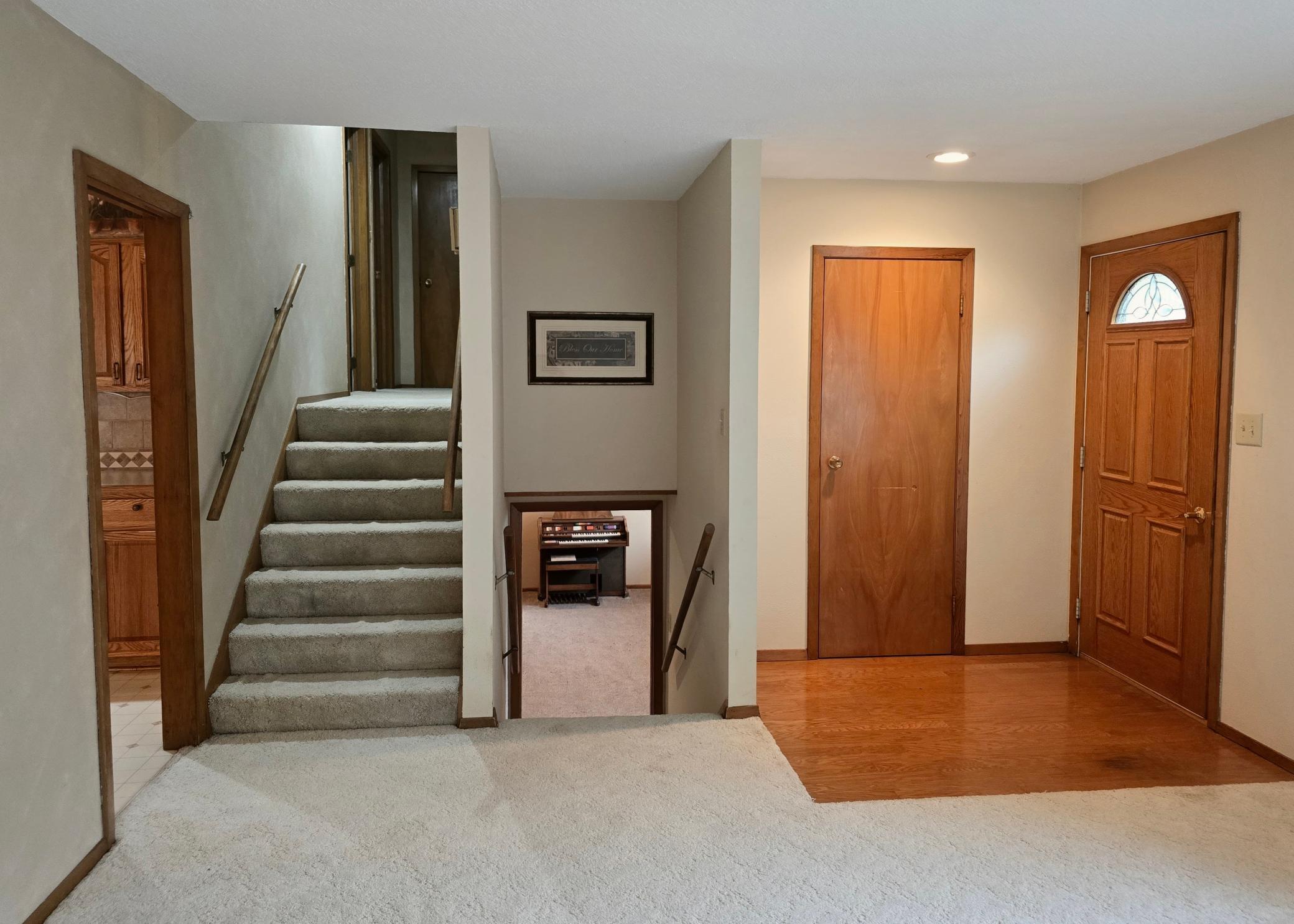 1120 8th Avenue Southwest Pipestone, MN 56164 - Photo 3 of 53