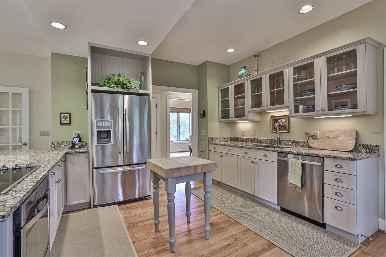 570 4 Mile Road Cincinnati, OH 45230 - Photo 10 of 35 Gallery Image 10
