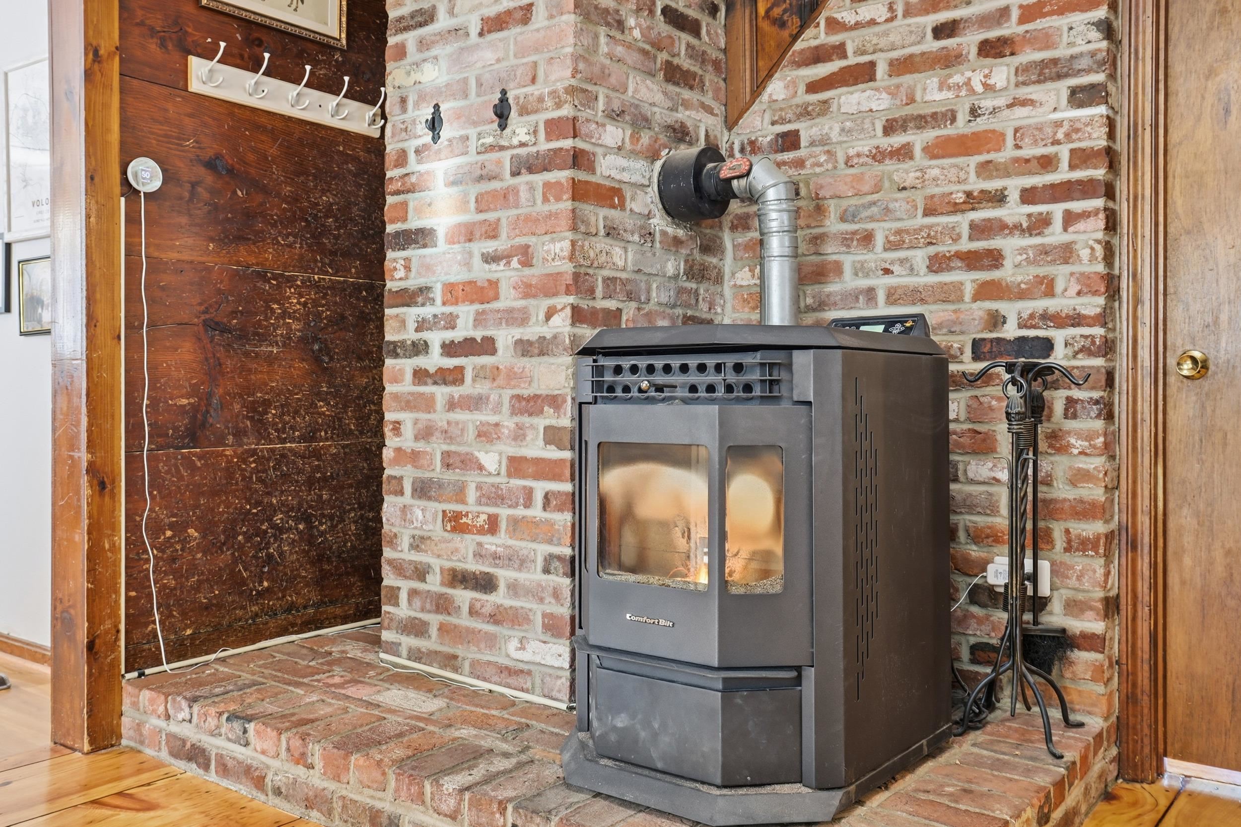 80 Weare Road New Boston, NH 03070 - Photo 13 of 27