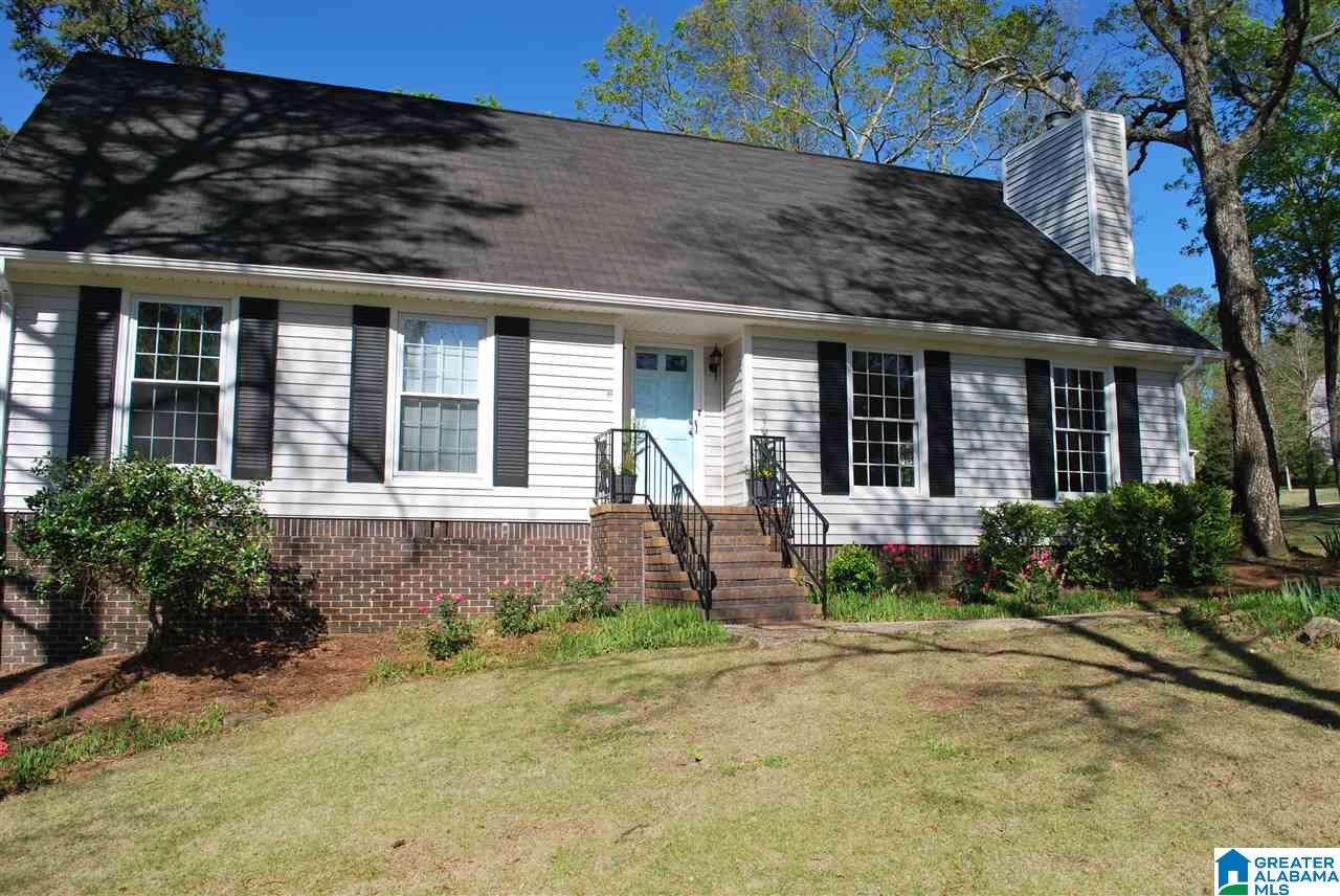 2207 Oak Ridge Circle Birmingham, AL 35226 - Photo 2 of 37