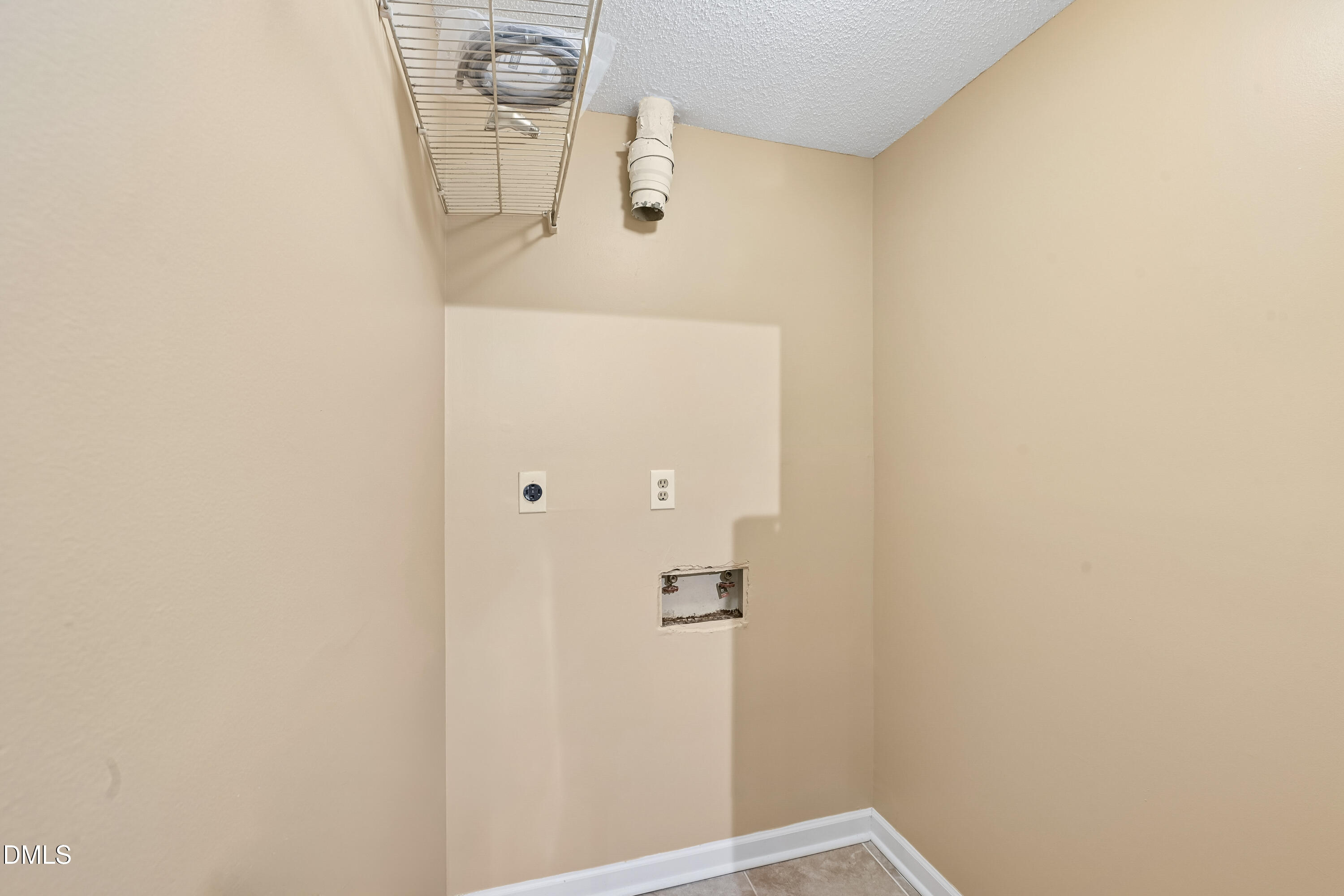 4900 Avenida Del Sol Drive, Unit 102 Raleigh, NC 27616 - Photo 22 of 27