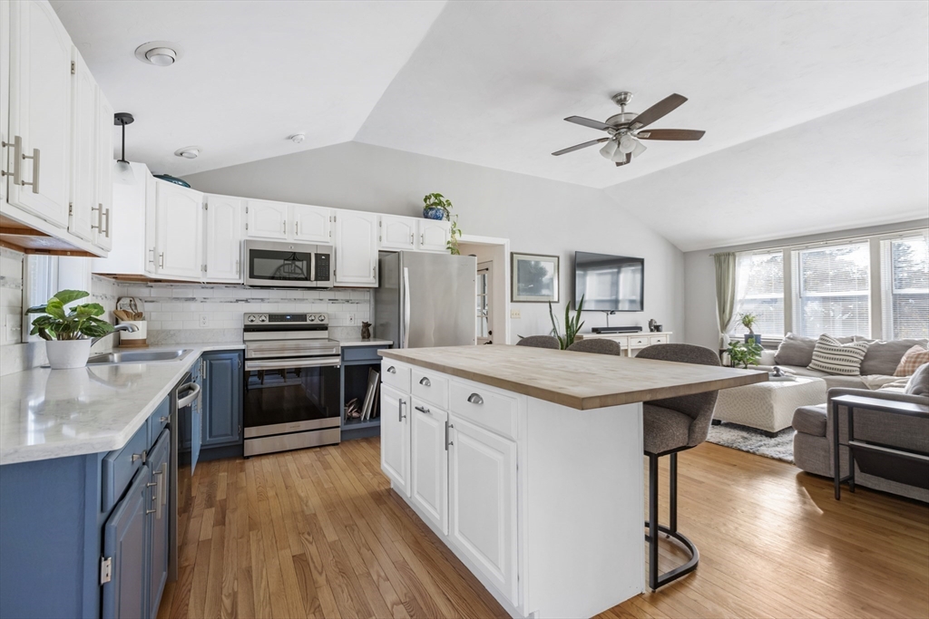 22 Whiting Road Oxford, MA 01540 - Photo 8 of 42 Gallery Image 8
