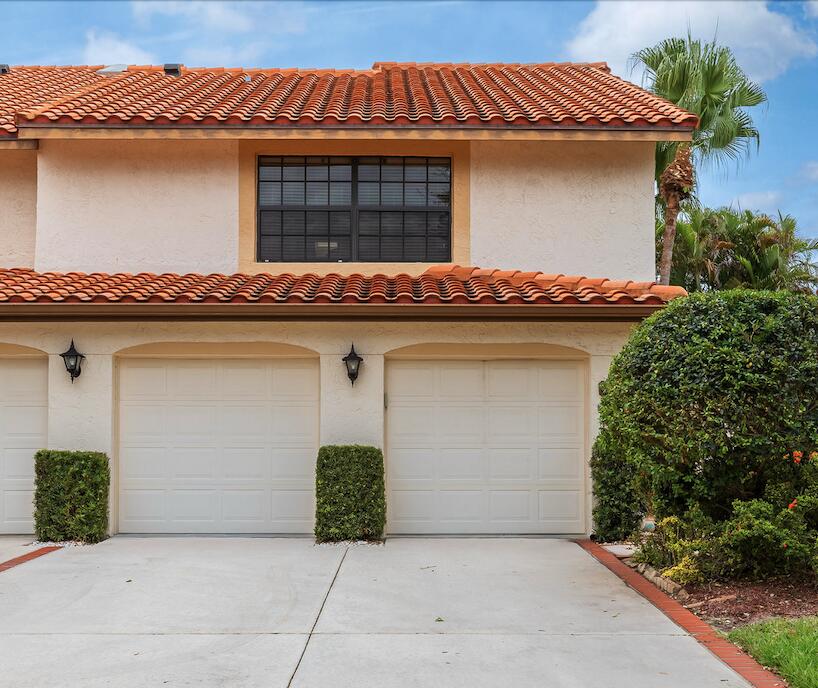 7771 La Mirada Drive Boca Raton, FL 33433 - Photo 2 of 38 2 Car Garage