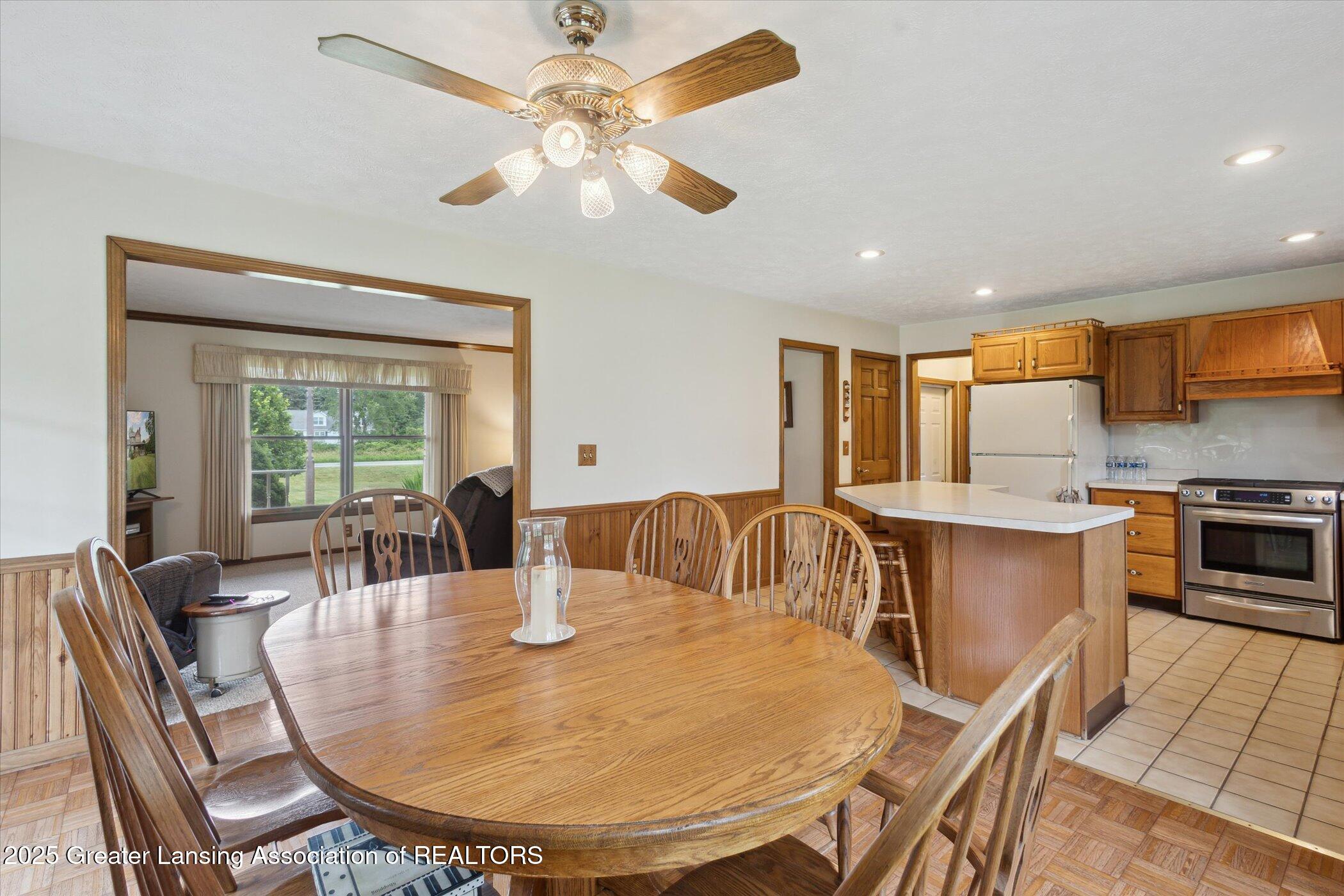 525 Grovenburg Road Mason, MI 48854 - Photo 15 of 36 16-525-Grovenburg-Rd-Mason-MI-48854-Wind