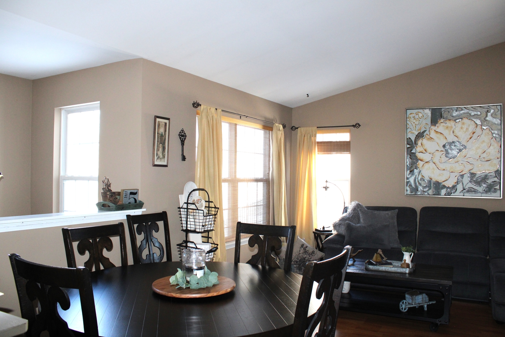 2560 Golf Ridge Circle, Unit 2560 Naperville, IL 60563 - Photo 10 of 16 a living room with furniture and wooden floor