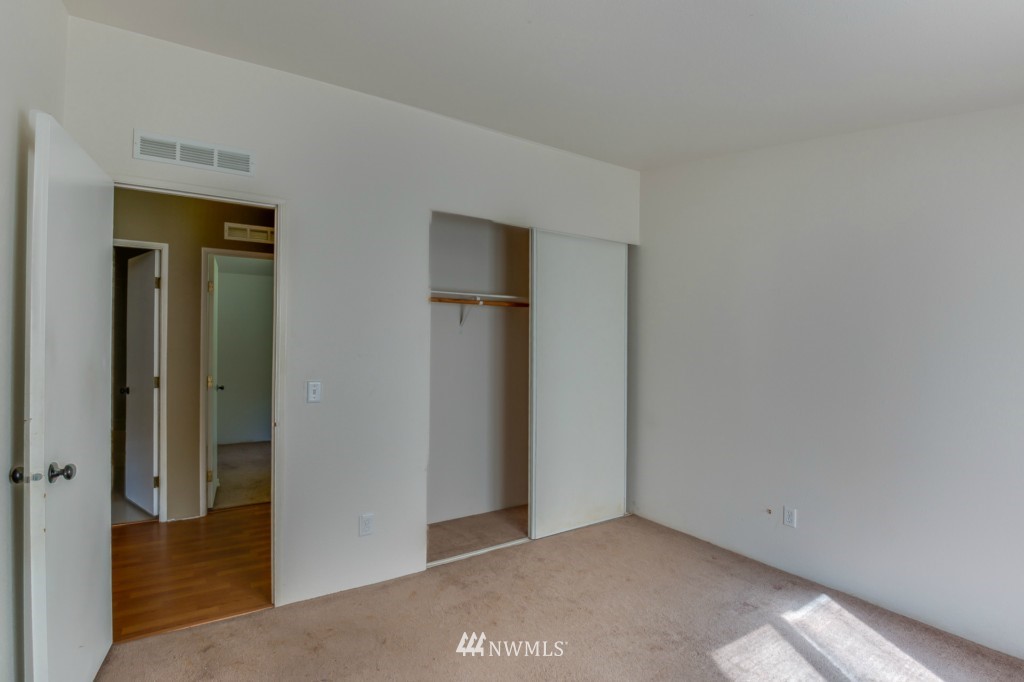 493 Grasseth Poston Road Longview, WA 98632 - Photo 14 of 17