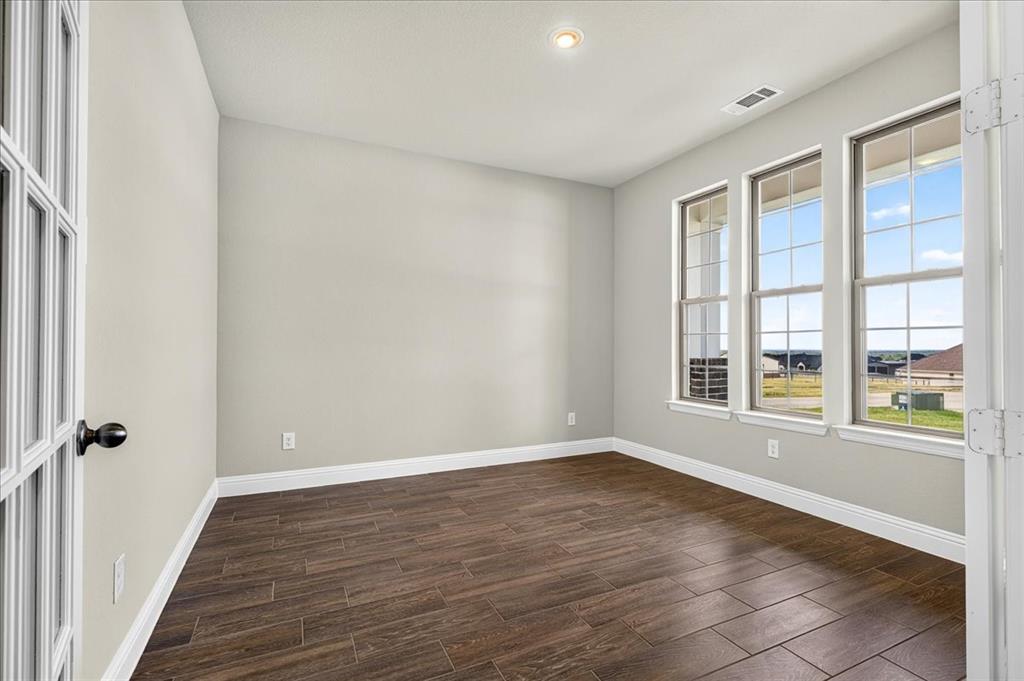 4045 Westfork Way Springtown, TX 76082 - Photo 22 of 39 Gallery Image 22