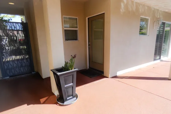 $949,000 | 77 Clavel Court, Palm Desert, CA 92260
