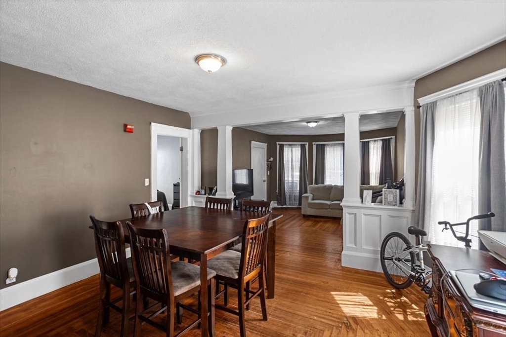 39 Myrtle Street Pawtucket, RI 02860 - Photo 8 of 42