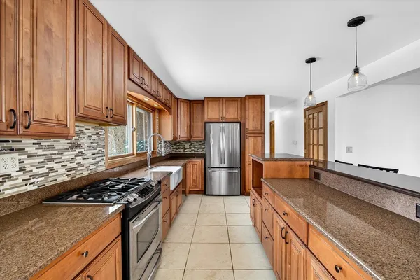 $625,000 | 4726 Baxter Road, Cottage Grove, WI 53527