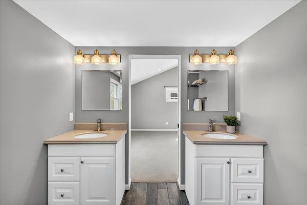 $625,000 | 4726 Baxter Road, Cottage Grove, WI 53527