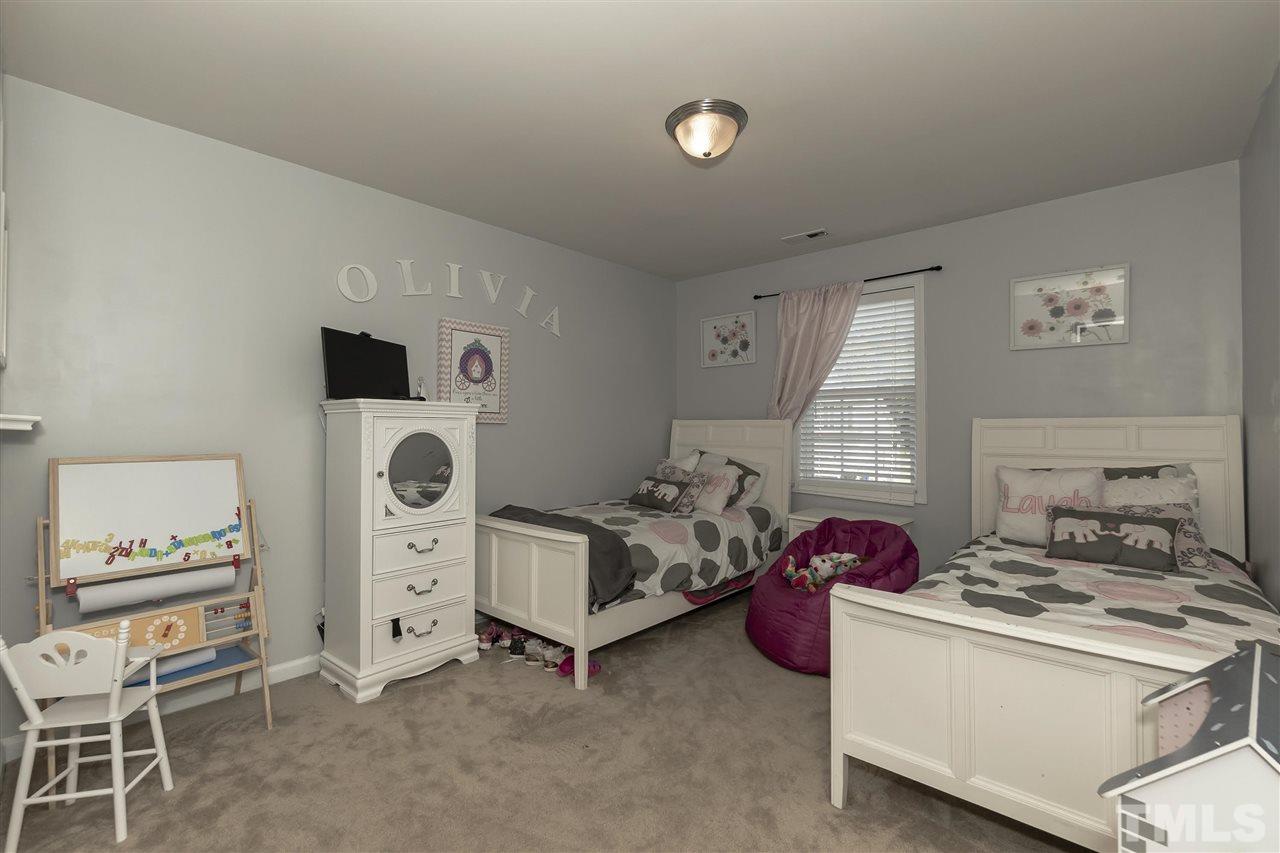 3110 Guiding Light Road Raleigh, NC 27610 - Photo 17 of 26