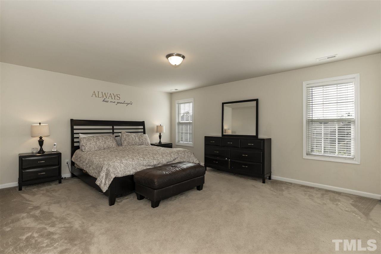 3110 Guiding Light Road Raleigh, NC 27610 - Photo 9 of 26
