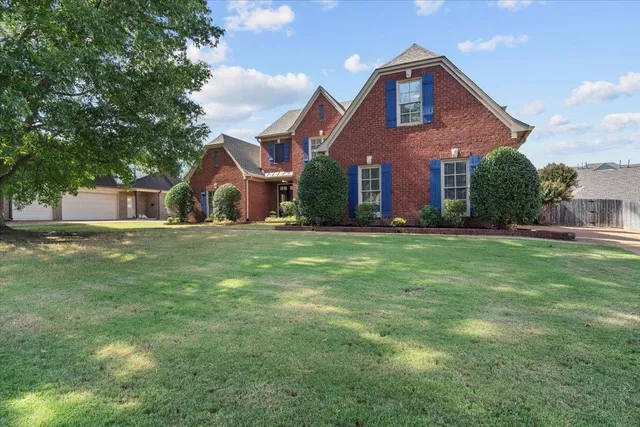 $665,000 | 1533 East Indian Wells Drive, Collierville, TN 38017